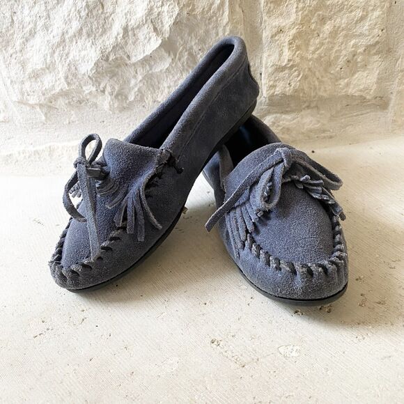 Minnetonka Navy Blue Suede  Leather Moccasins Women’s Size 5 - Picture 1 of 9